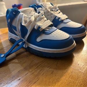 Off-White Out Of Office